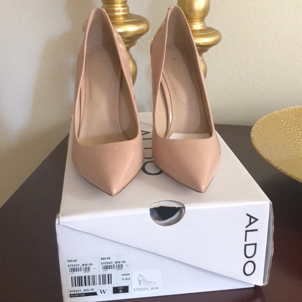 Nude Aldo heels